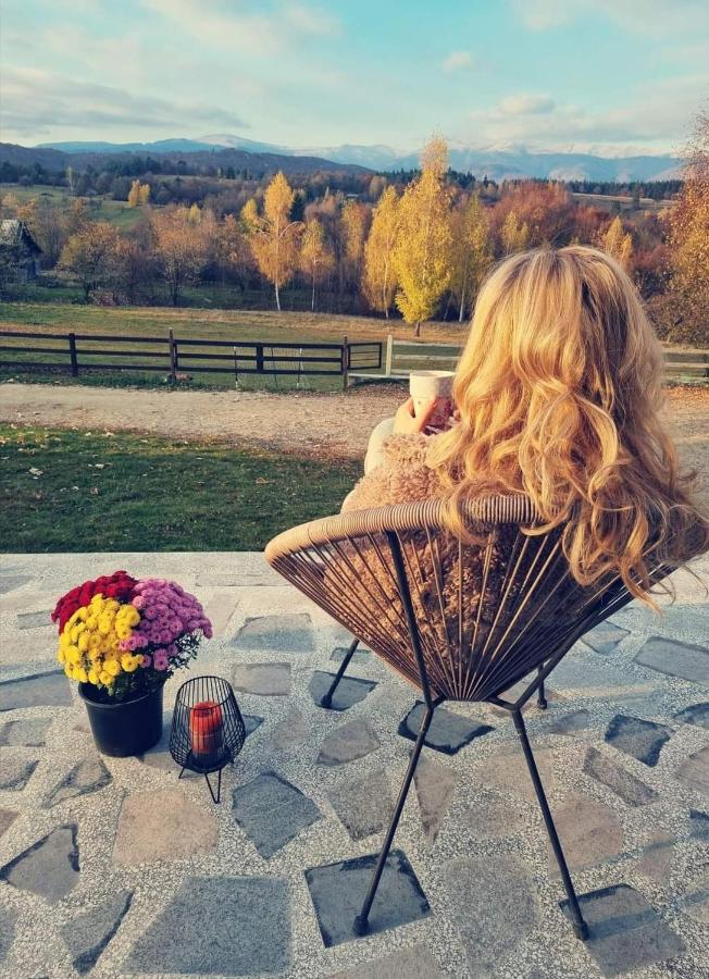 Pensiunea Gradina Ascunsa Bughea de Jos Bagian luar foto